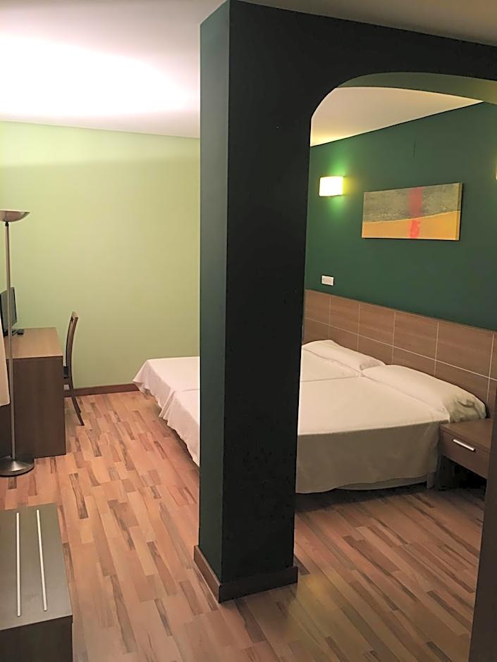 Hotel Area de Servicio Los Chopos