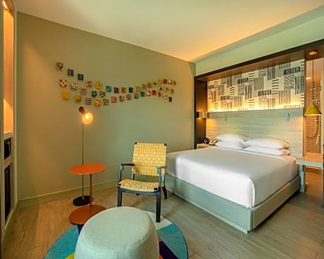 King Room