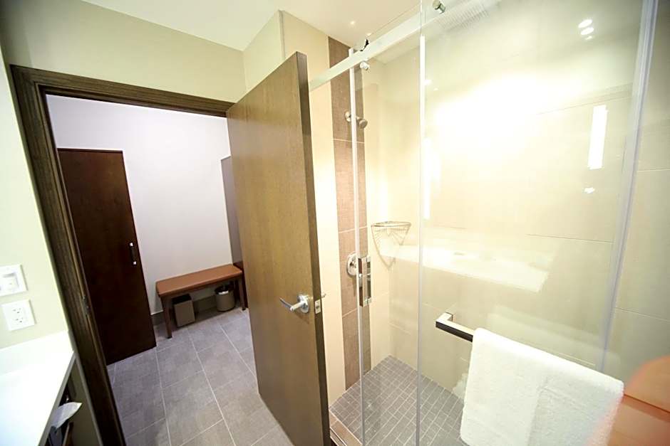 Wyndham Garden Edmonton Airport