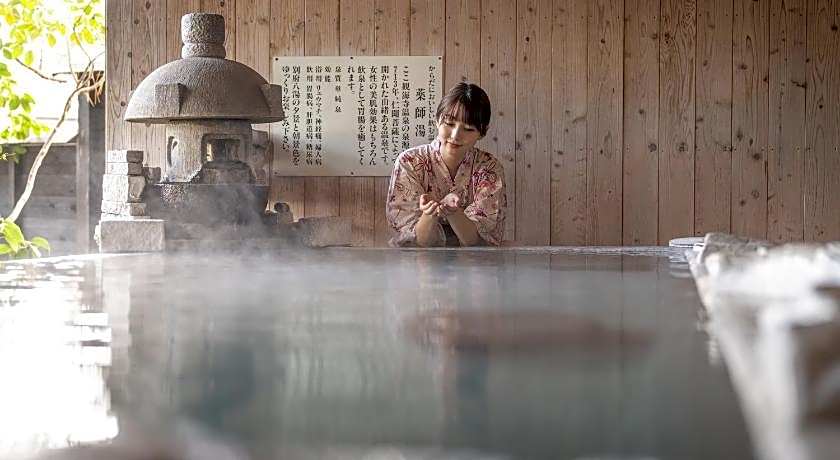 Ryotei Matsubaya Hotel