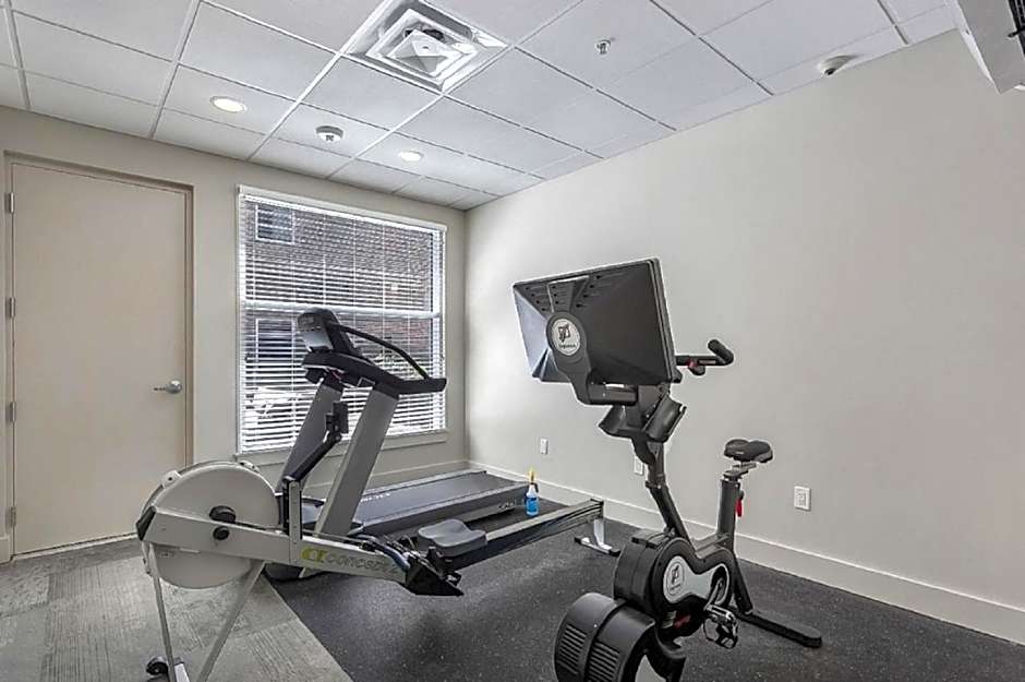 Cozy Studio Near French Quarter
