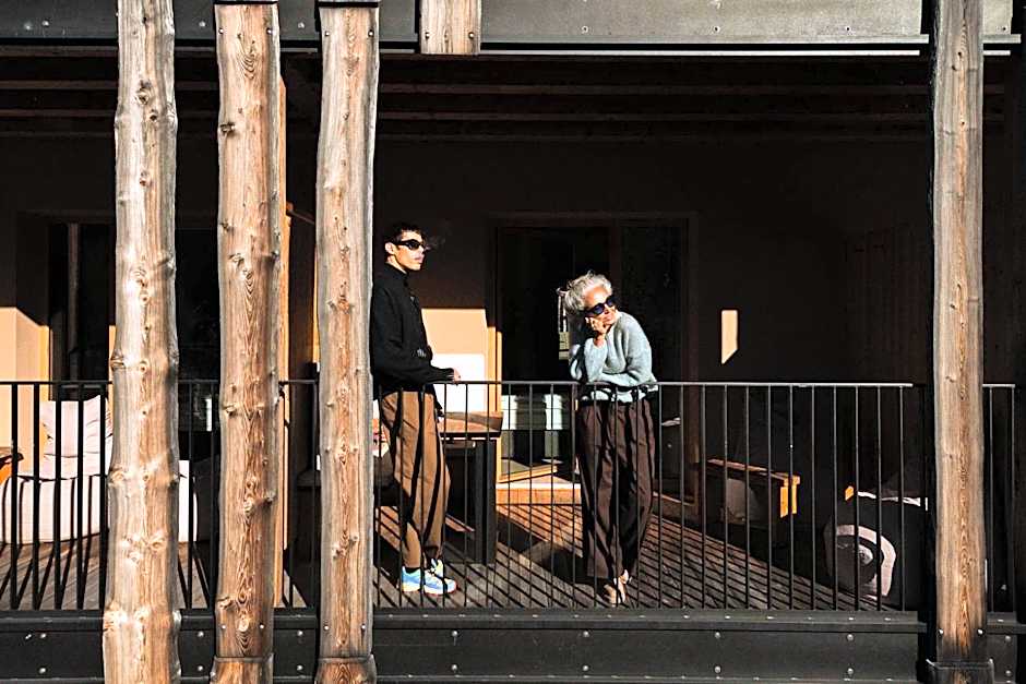 Photo 1 of 15 of Balcony