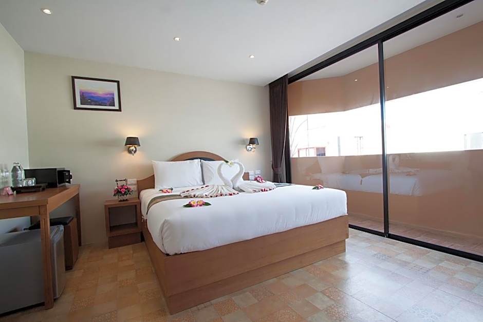 Behind The Scene Hotel Club @ Samui