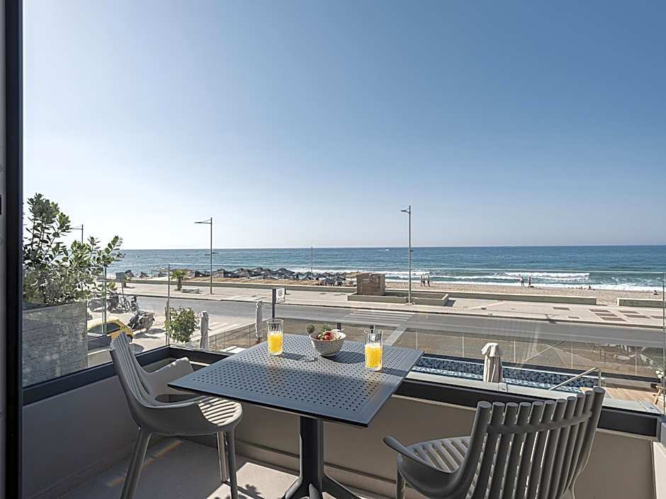 Calla Luxury Seafront Suites