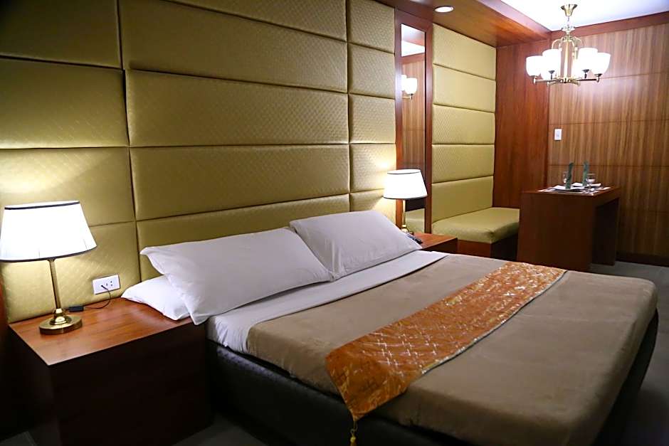 Victoria Court Las Pinas