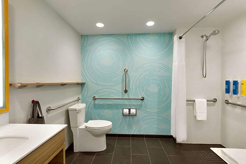 Tru by Hilton Cheyenne, WY