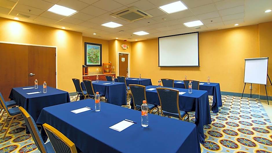 Holiday Inn Express & Suites Cuernavaca By IHG