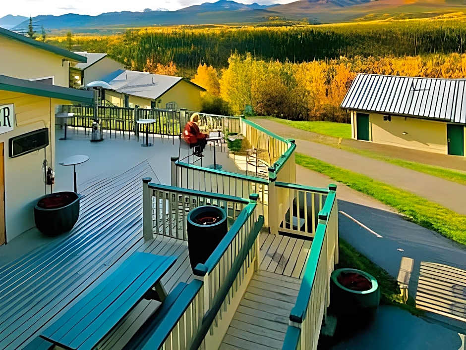 Denali Bluffs Hotel