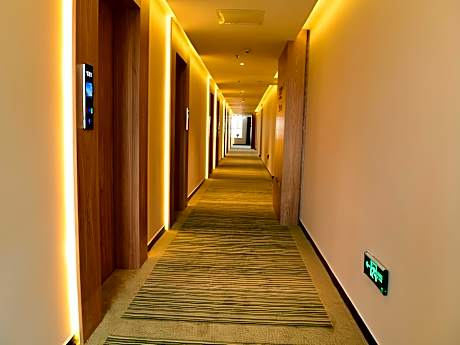 GreenTree Inn Xingta Songjing Street Financial Center