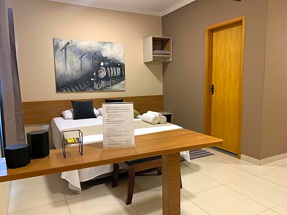 Studio Mica 02 I Ao Lado Shopping