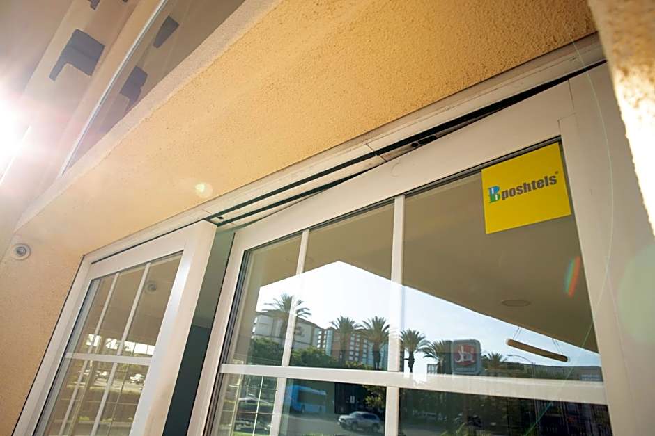 Bposhtels Anaheim