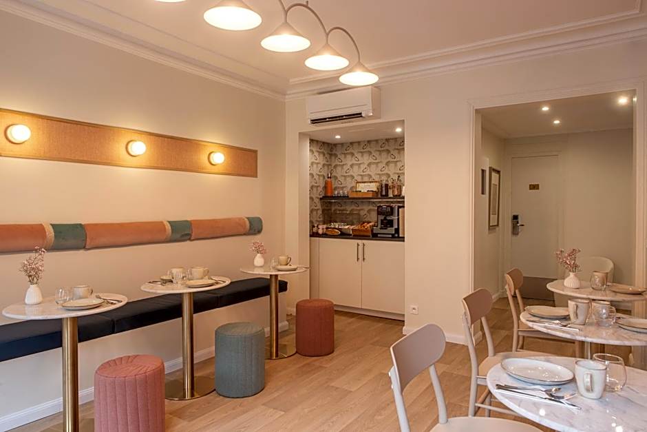 Hotel Avama Prony