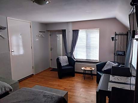 Twin Room with Bathroom