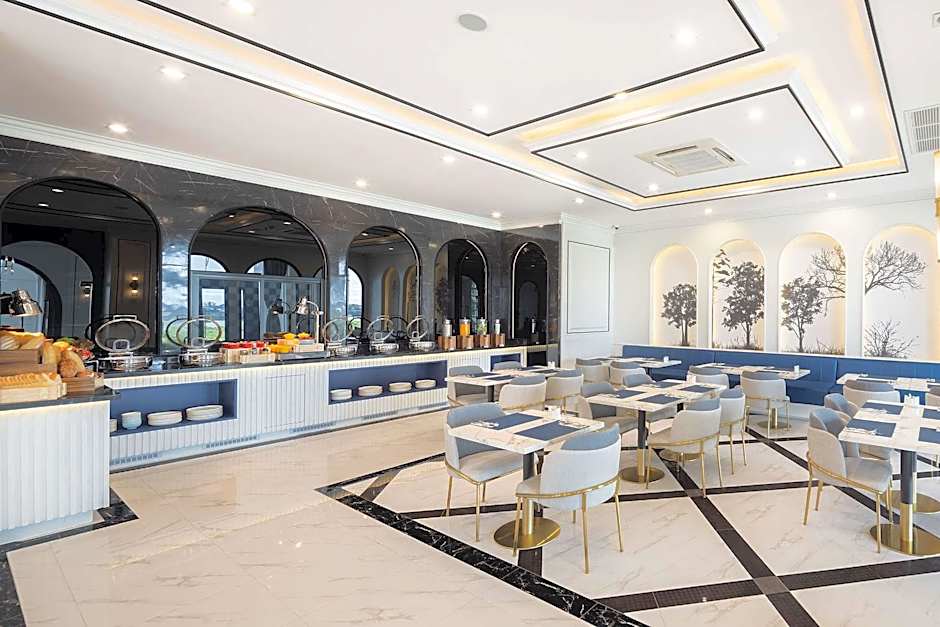 Eastin Hotel Vientiane