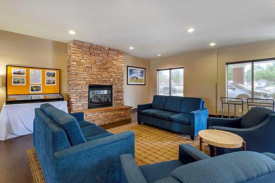 Comfort Suites Coralville I-80
