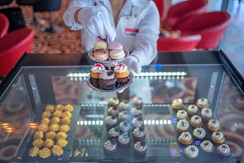 GRIFID Metropol Hotel - Premium All inclusive & Private Beach - Adults Only