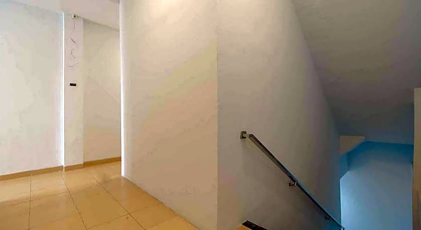 RedDoorz @ Mutiara Residence Deli Serdang