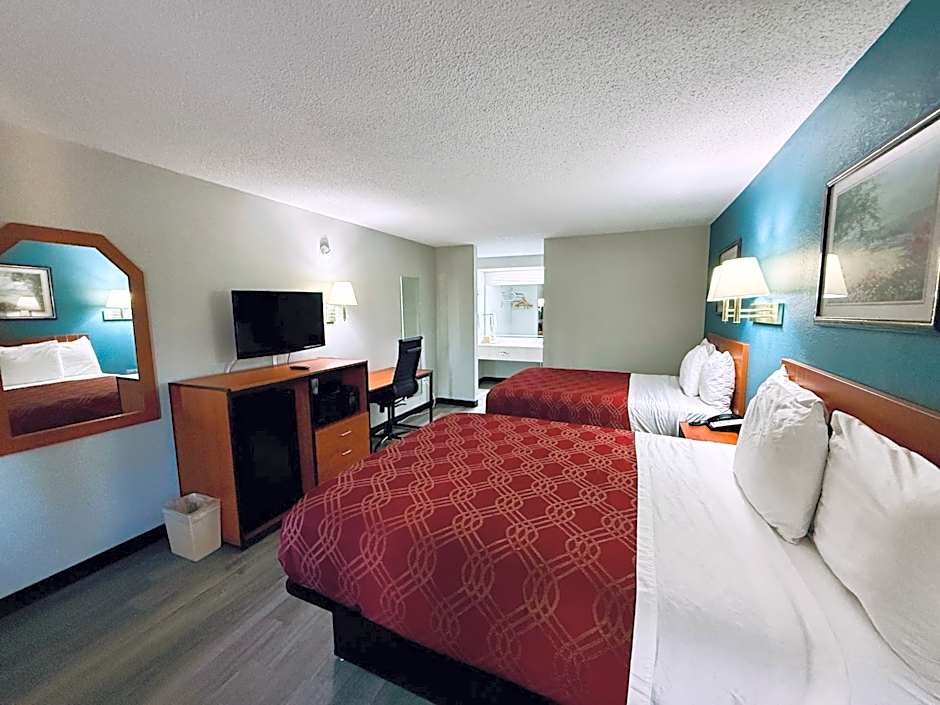 Luxury Inn & Suites