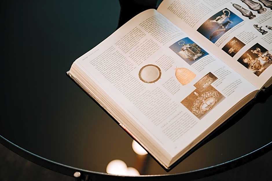 ZEN Central Apartments