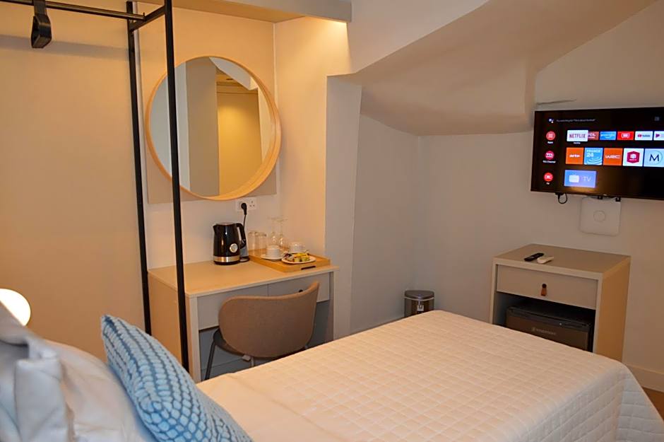 LEONDIANA Boutique Hotel