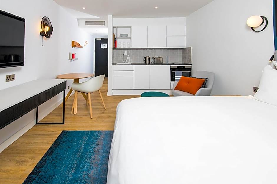 StayBridge Suites Cardiff By IHG