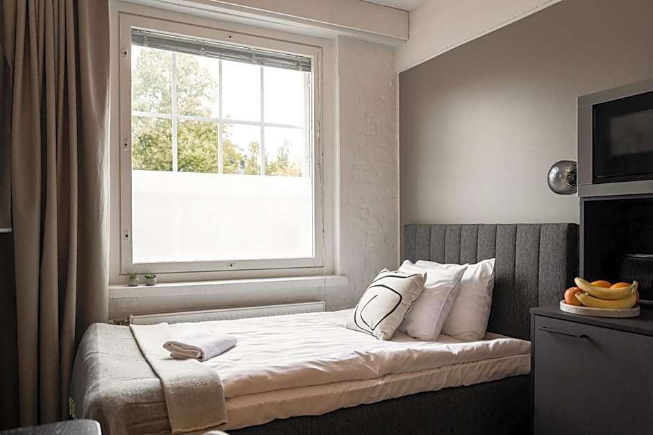 Frans & Frans - Hotel and Apartments by UHANDA