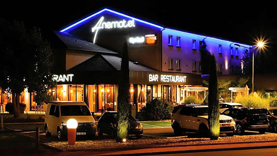 Kyriad Clermont Ferrand Nord - Riom