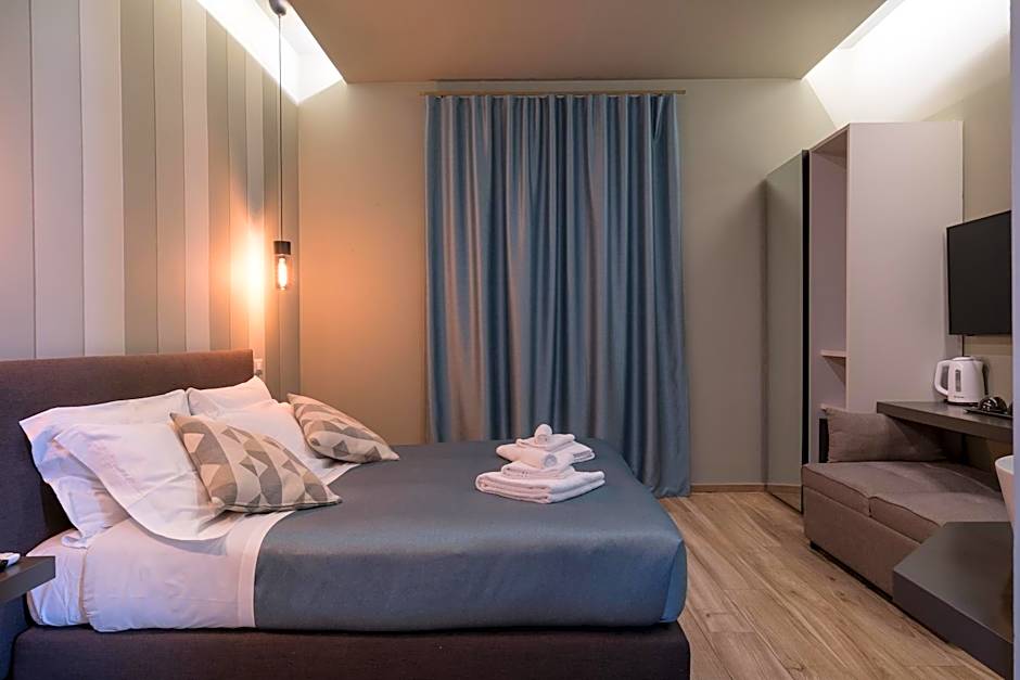 GOGO` Boutique Hotel