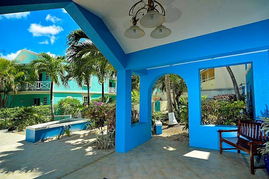 Dover Beach Hotel