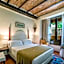 Hotel Casa Morisca