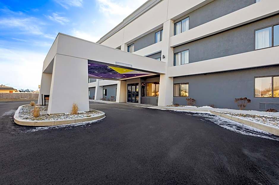Spark by Hilton Fort Wayne