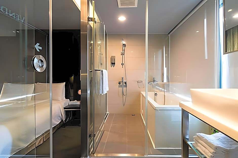 Ding Zheng International Business Hotel