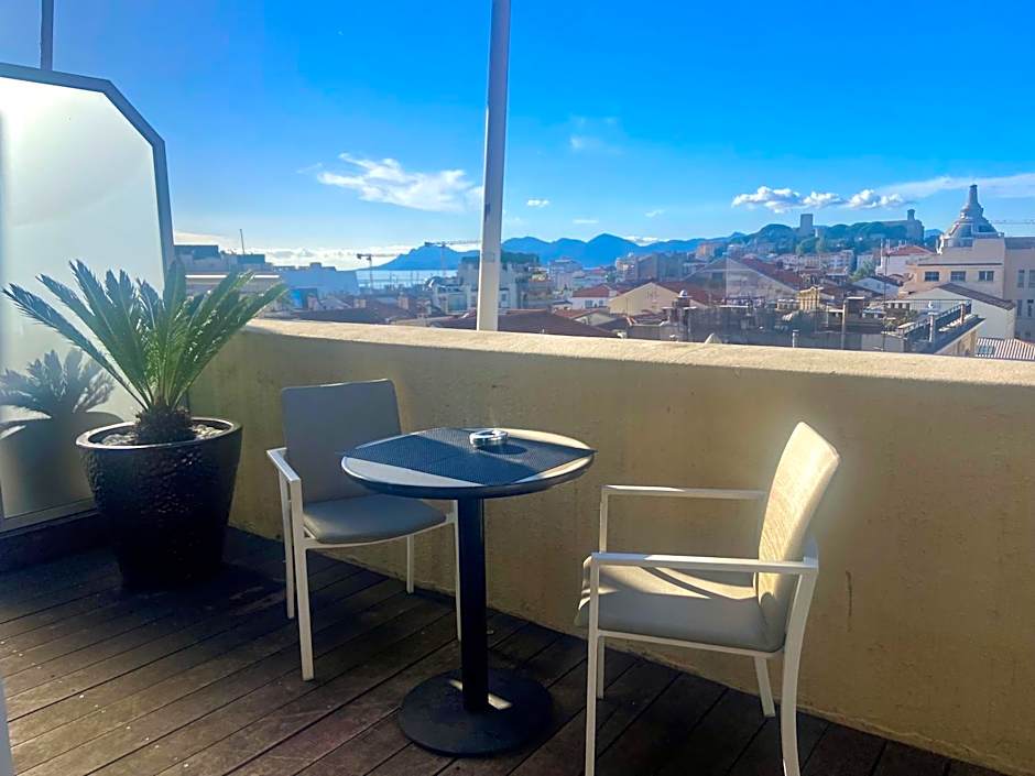Hotel Cannes Centre Univers