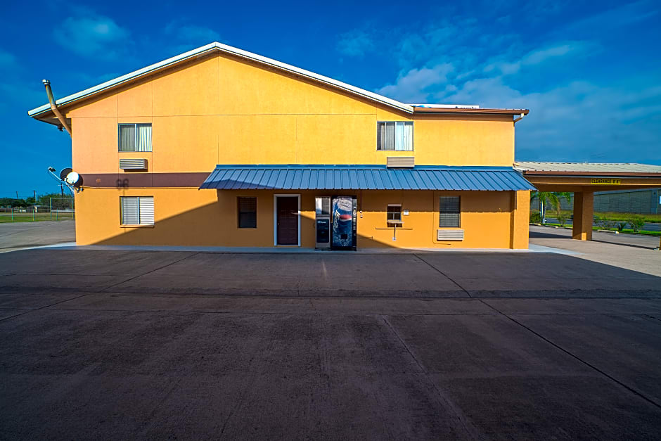 Texas Inn San Benito near Harlingen