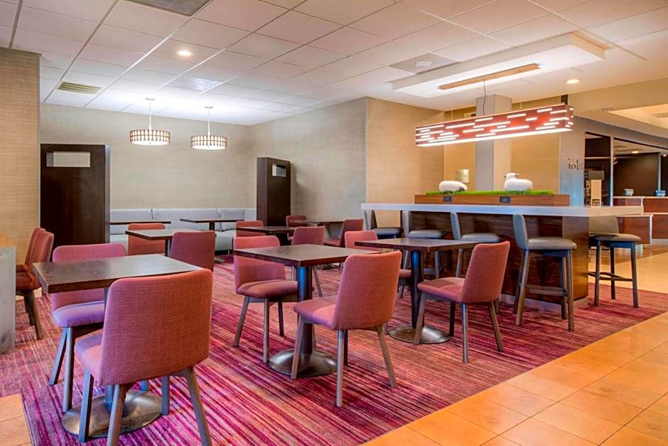 Courtyard by Marriott Raleigh Crabtree Valley