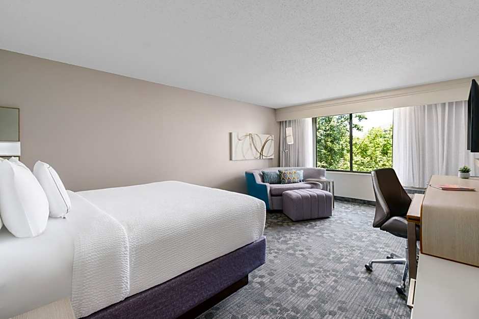 Courtyard by Marriott Dallas Lewisville