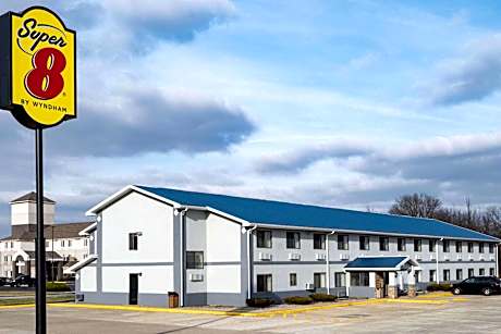 Super 8 by Wyndham Danville