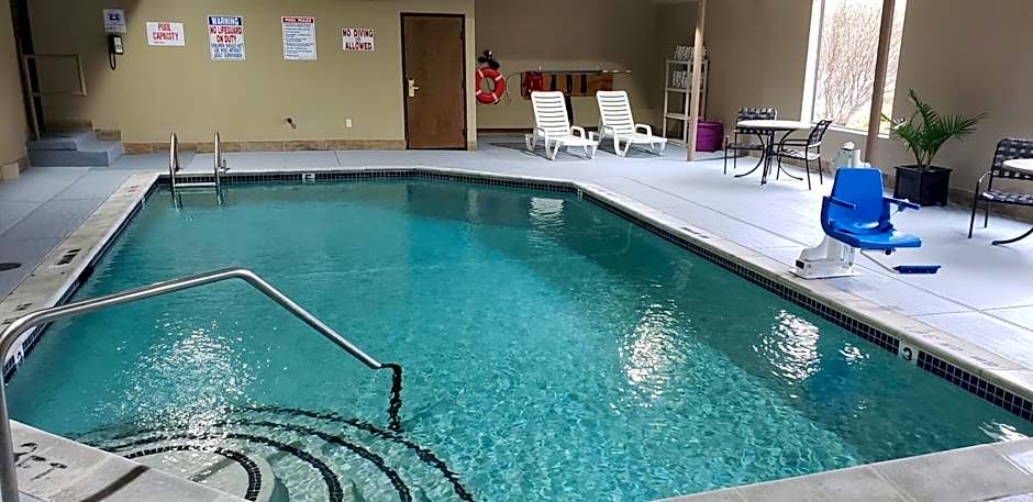 Baymont by Wyndham Belleville Airport Area