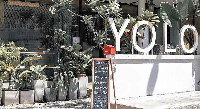 YOLO Bangkok Boutique Hotel