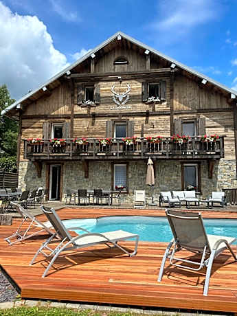 Maison La Devinière - sauna et spa compris accessibles toute l'année