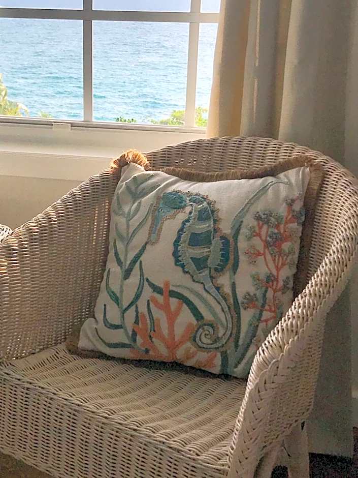 The Sunset Cove and Rainbow Room