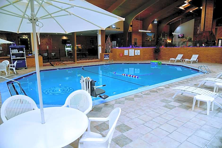 Douglas Inn and Conference Center