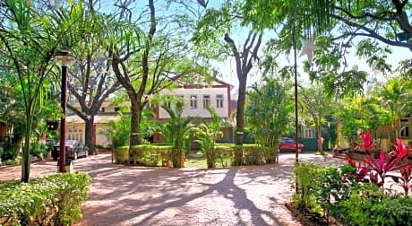 Hotel Malas