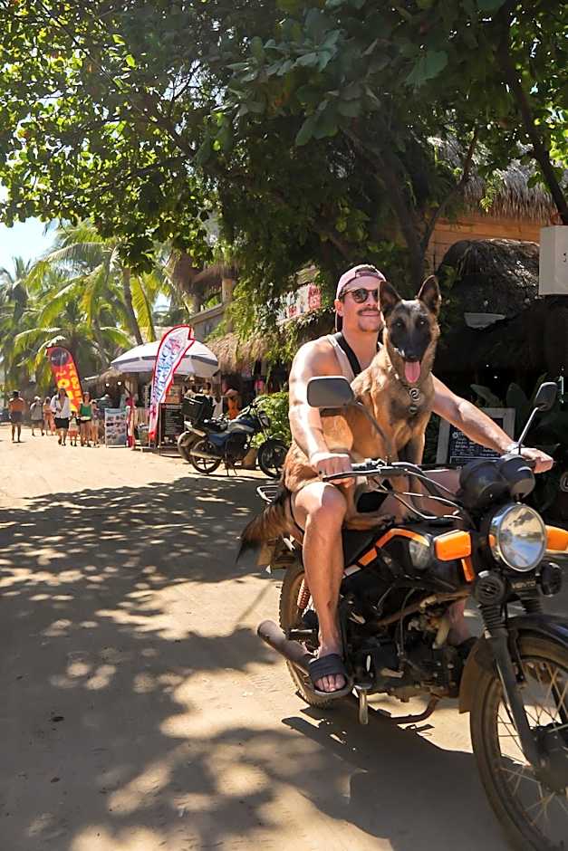 Selina Puerto Escondido