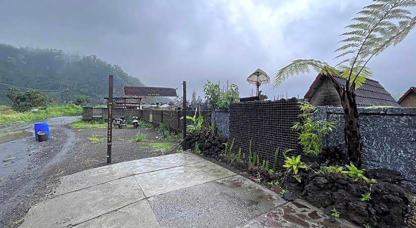 Volcano Cabin Batur RedPartner