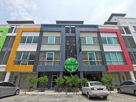 Clover Hotel
