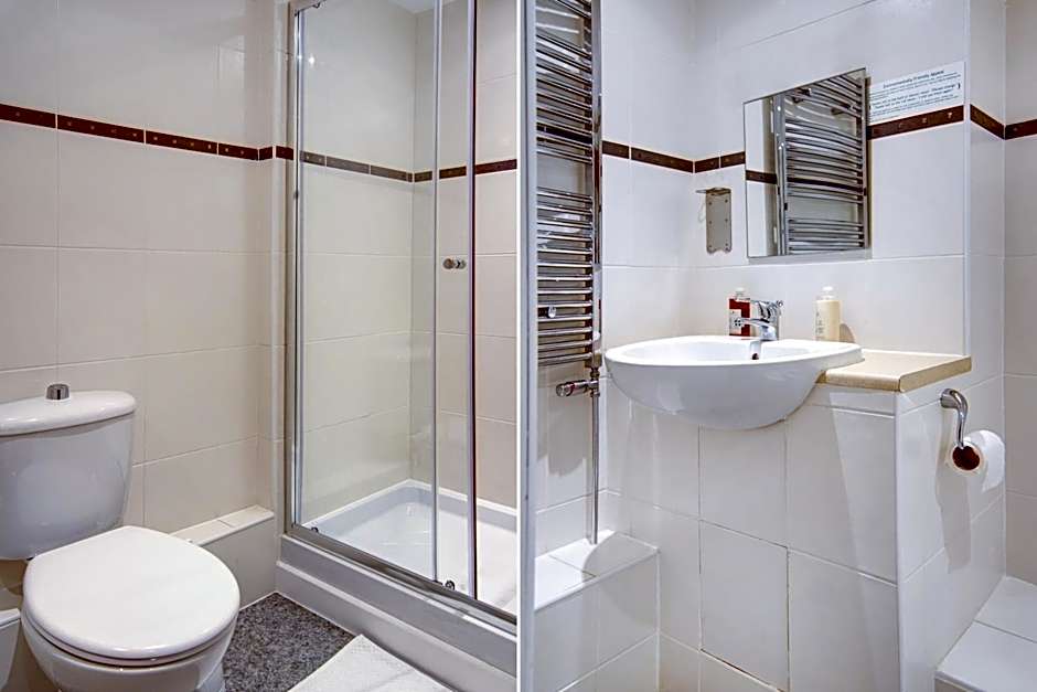 The Gissons Hotel - Exeter Airport & M5