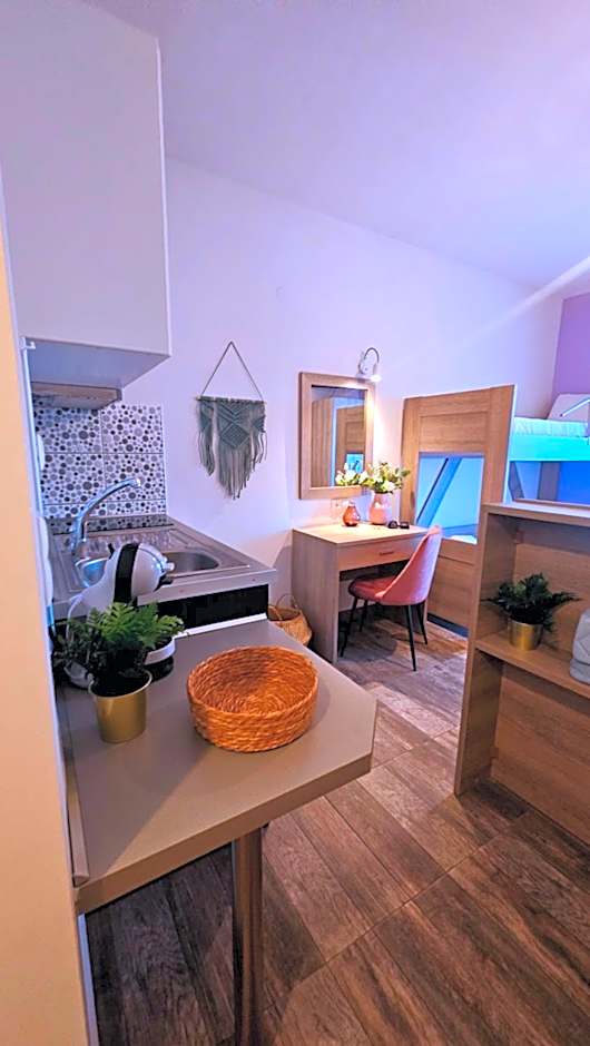 Niriides boutique suites