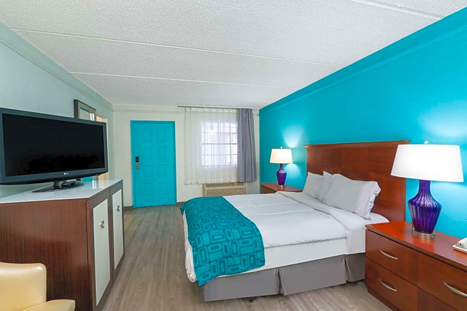 Howard Johnson by Wyndham Atlanta College Park