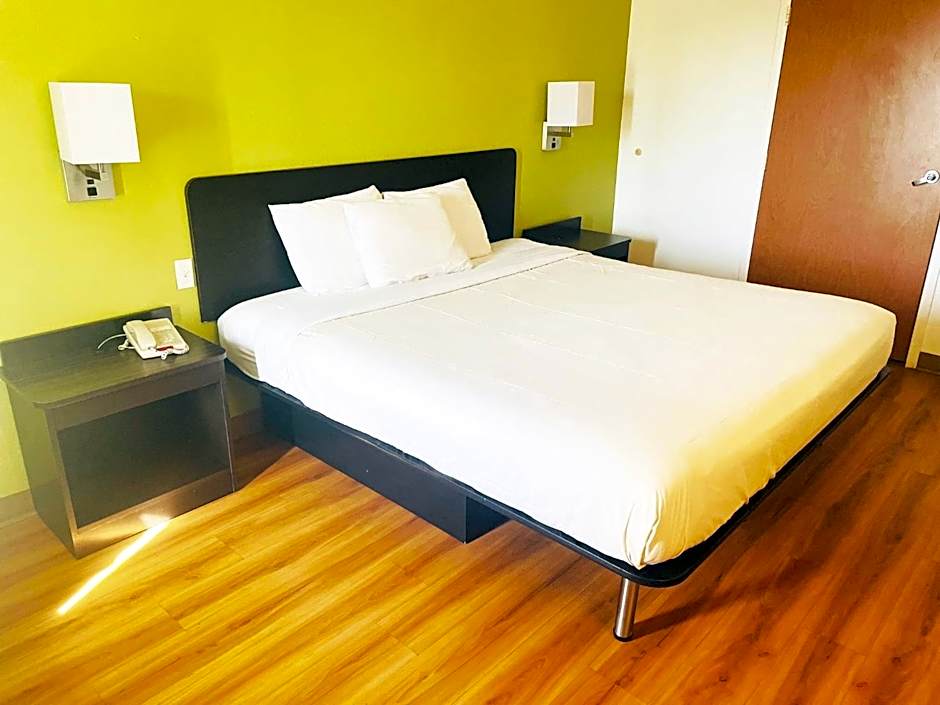 Willow Lodge Willoughby Cleveland